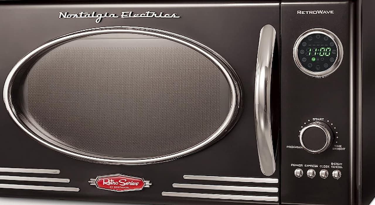 nostalgia retro countertop microwave oven